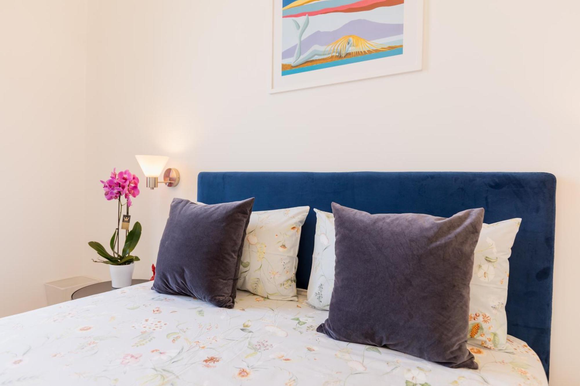 Blu Parthenope Suites Naples Exterior photo