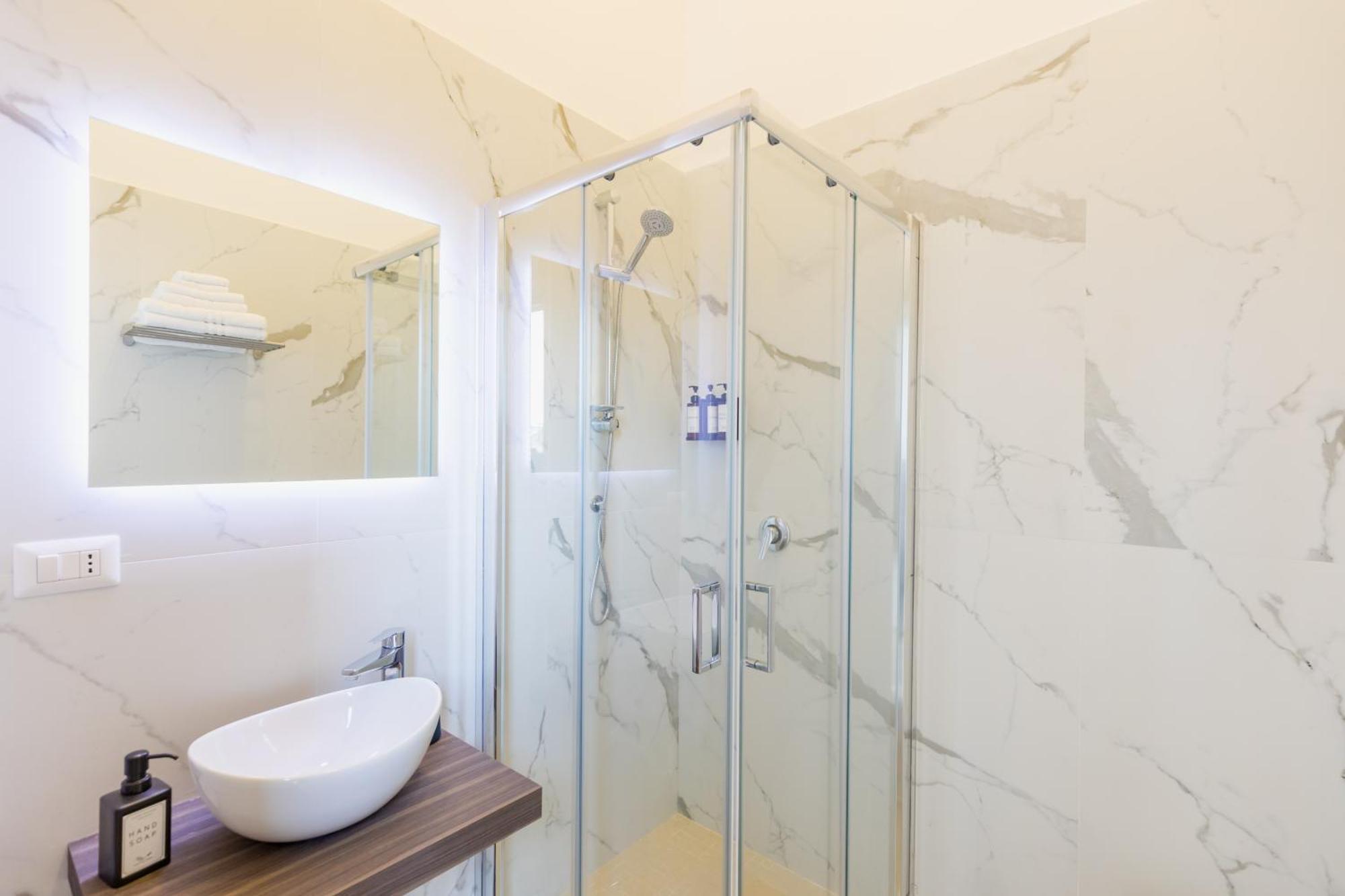 Blu Parthenope Suites Naples Exterior photo